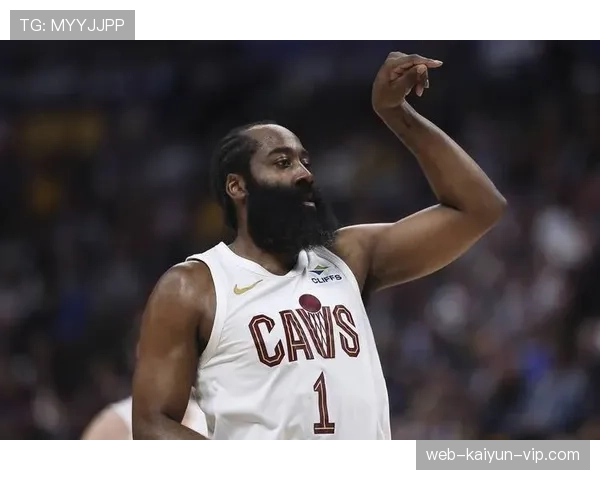 哈登利用挡拆创造投篮空间 提升三分命中率明显